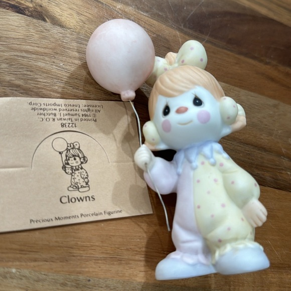 Precious Moments Clowns 12238 1984 - Picture 8 of 12